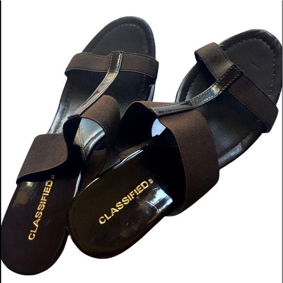 Classified Brown Elastic Strap Wedge Sandals - Picture 1 of 12